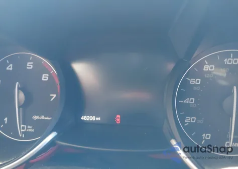 2019 Alfa Romeo Giulia Rwd из США, поврежденный, VIN ZARFAMAN5K7622778